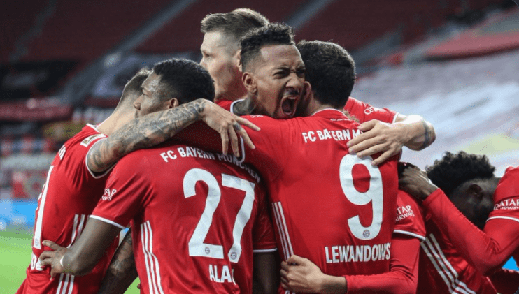 利物浦绝杀勒沃库森，阿拉巴一己之力扛起全队