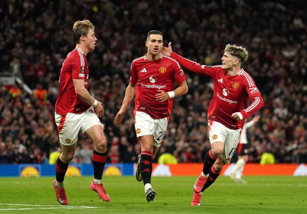 曼联力克法国，若日尼奥带队取胜