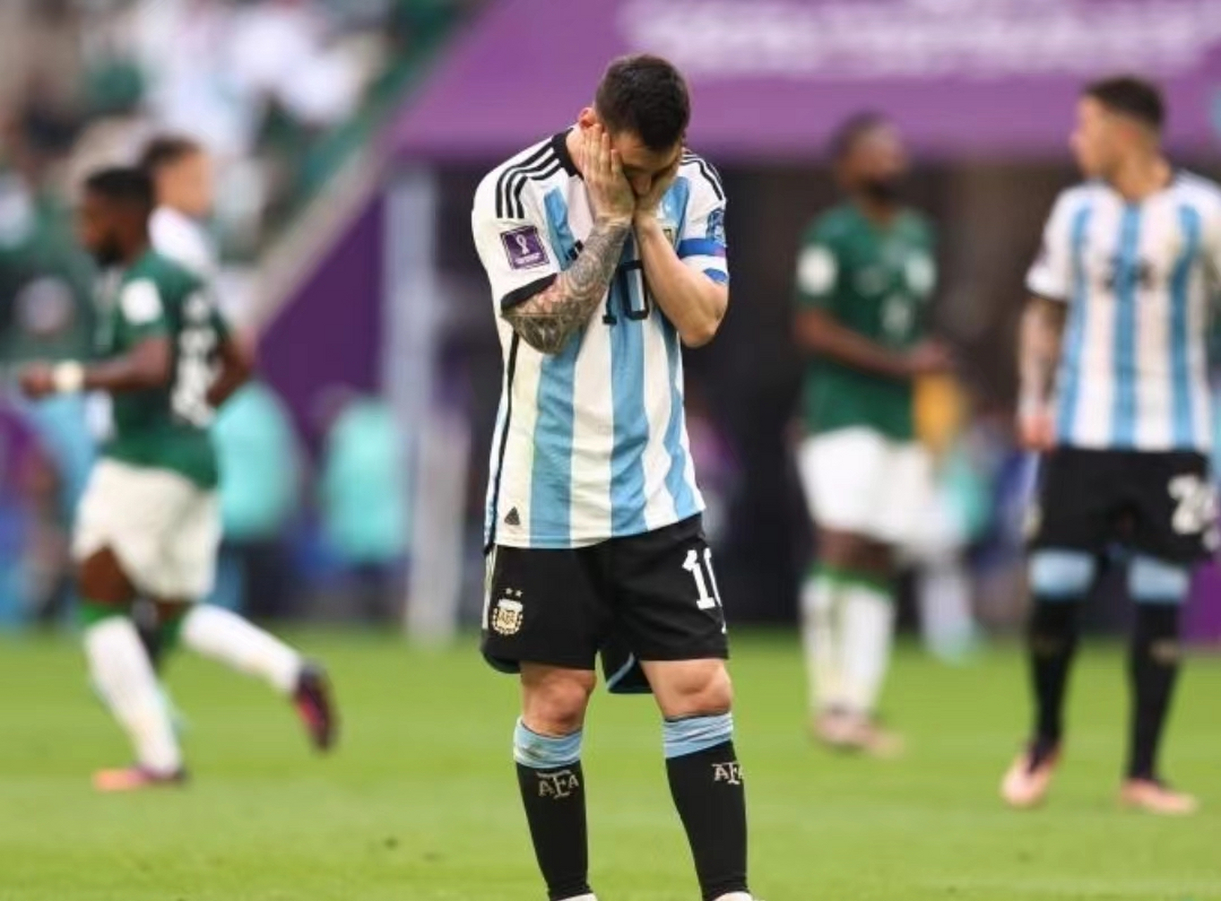 开云体育中国-墨西哥队击败波兰，实现小组出线